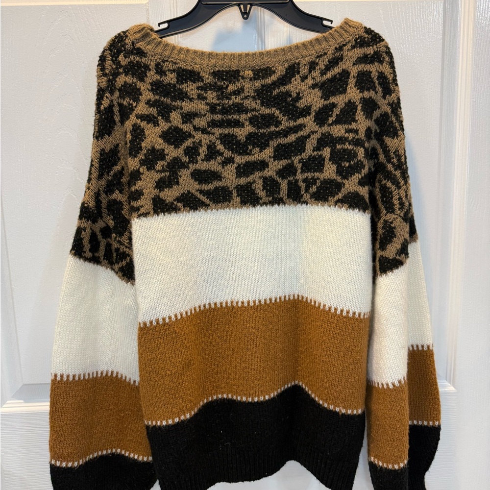 ePretty Leopard Patterned Color Block Sweater - Picture 10 of 10